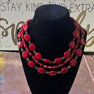 Elegant vintage  Red Beaded Necklace #2943